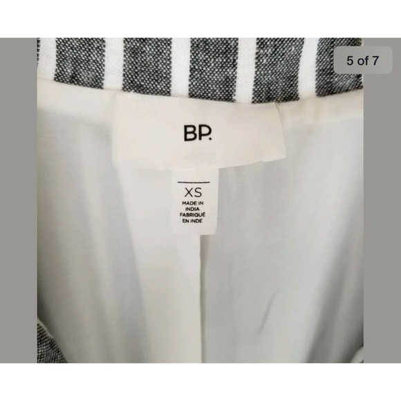 NWT Nordstrom BP. Striped Cinch Sleeve Blazer - Picture 5 of 6